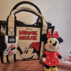 Disney's Minnie Mouse BAG/ MINNIE NUIMO NOT INCLUDED